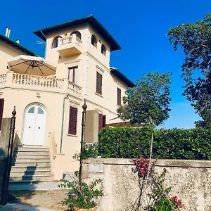 Lina Castiglioncello